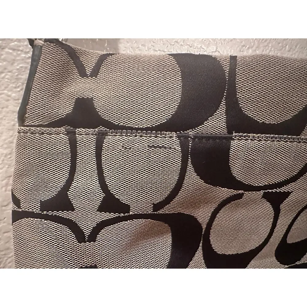 Coach Signature Stripe File Crossbody Zip Shoulder Bag F19220 Black Vintage Y2K